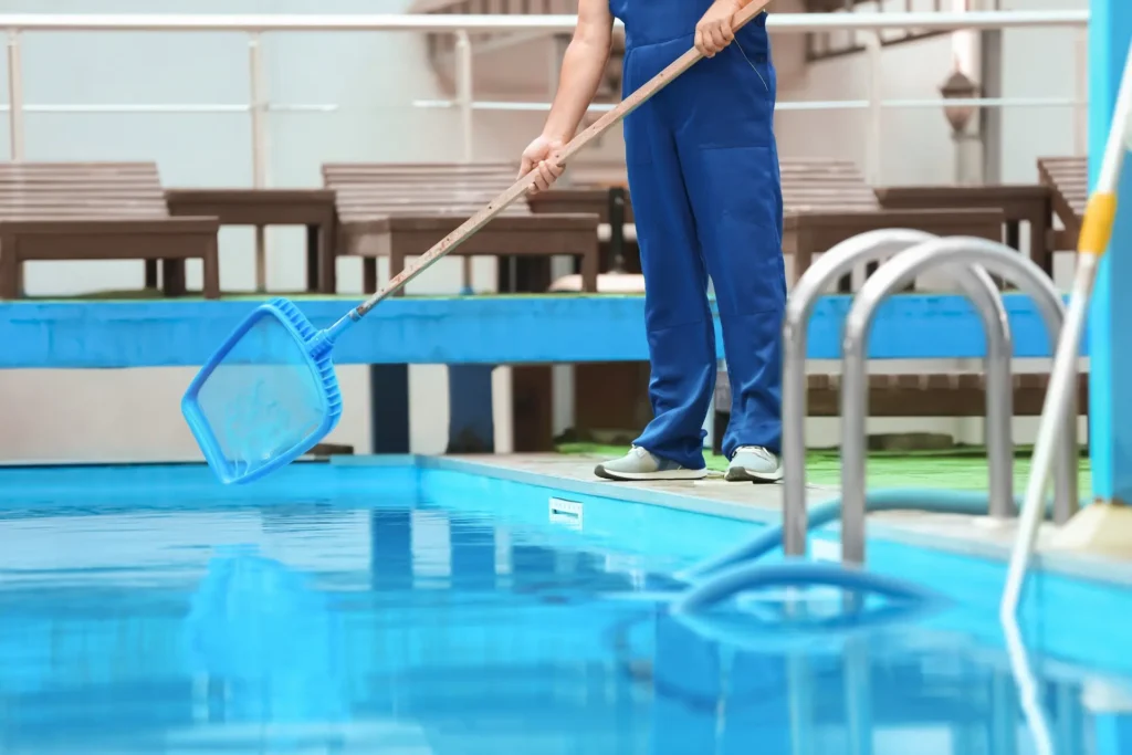 Pool cleaning service protaras